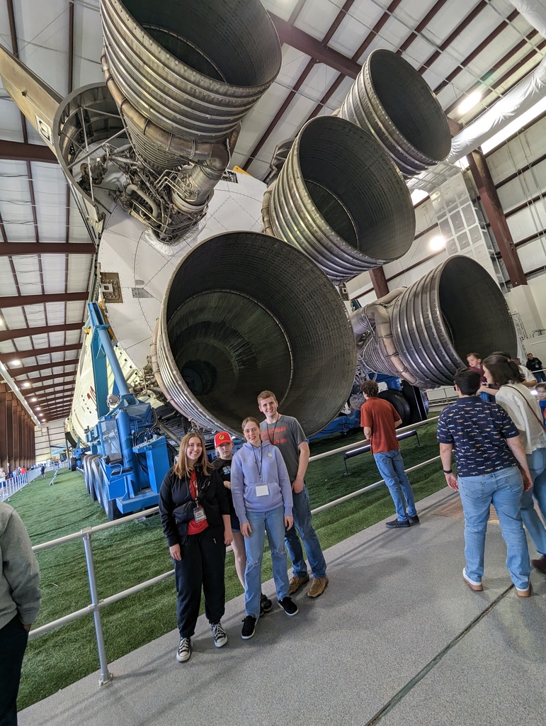 Saturn IV rocket tour during deliberation of the foundation